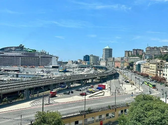 Due Passi Dal Porto